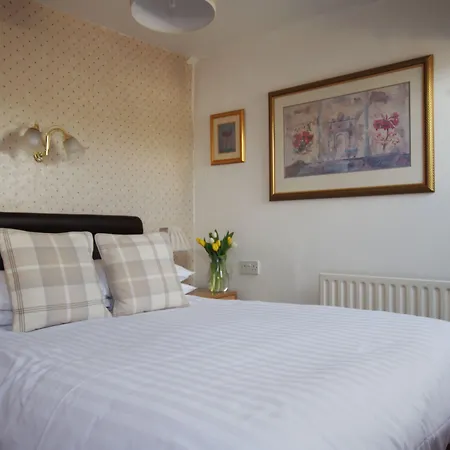 Brook House ― Free On-site Car Park ベッド・アンド・ブレックファスト ウィンダミア