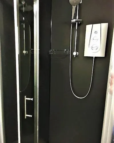 Brook House ― Free On-site Car Park فندق مبيت وإفطار ويندرمير