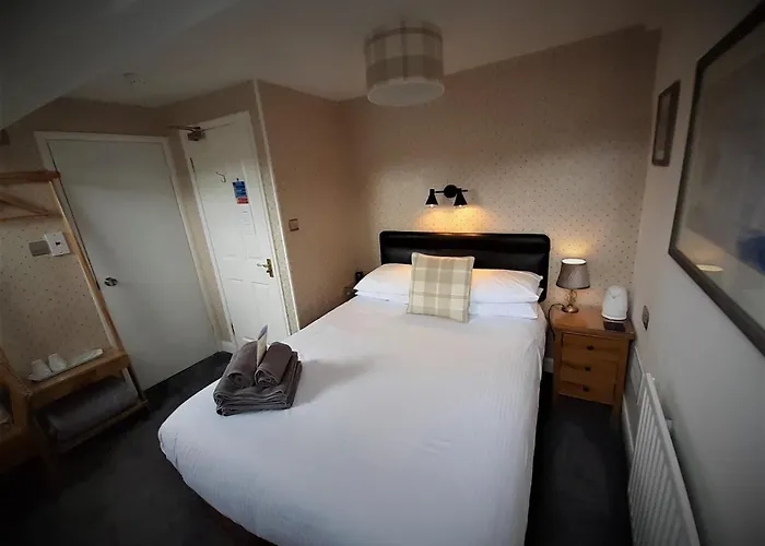 Brook House ― Free On-site Car Park Bed & Breakfast Windermere