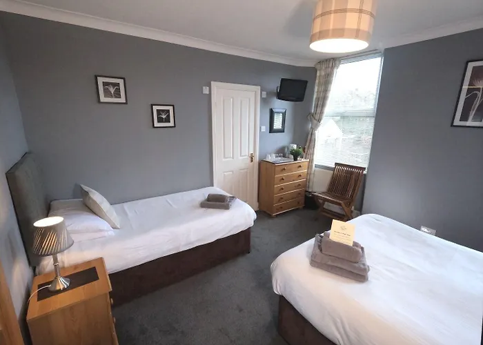 Brook House ― Free On-site Car Park فندق مبيت وإفطار