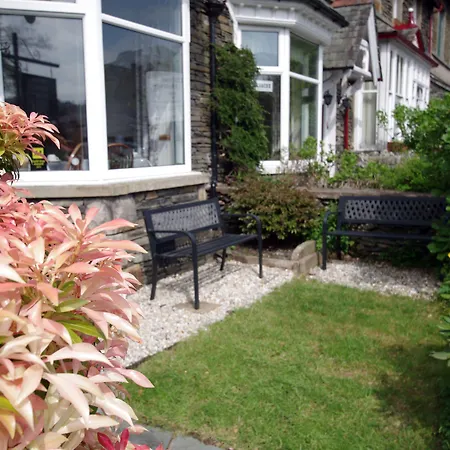 Brook House ― Free On-site Car Park Bed and breakfast 3*