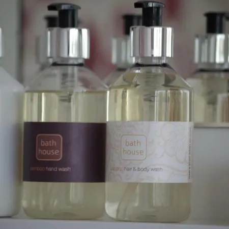 Bed and breakfast Brook House ― Free On-site Car Park